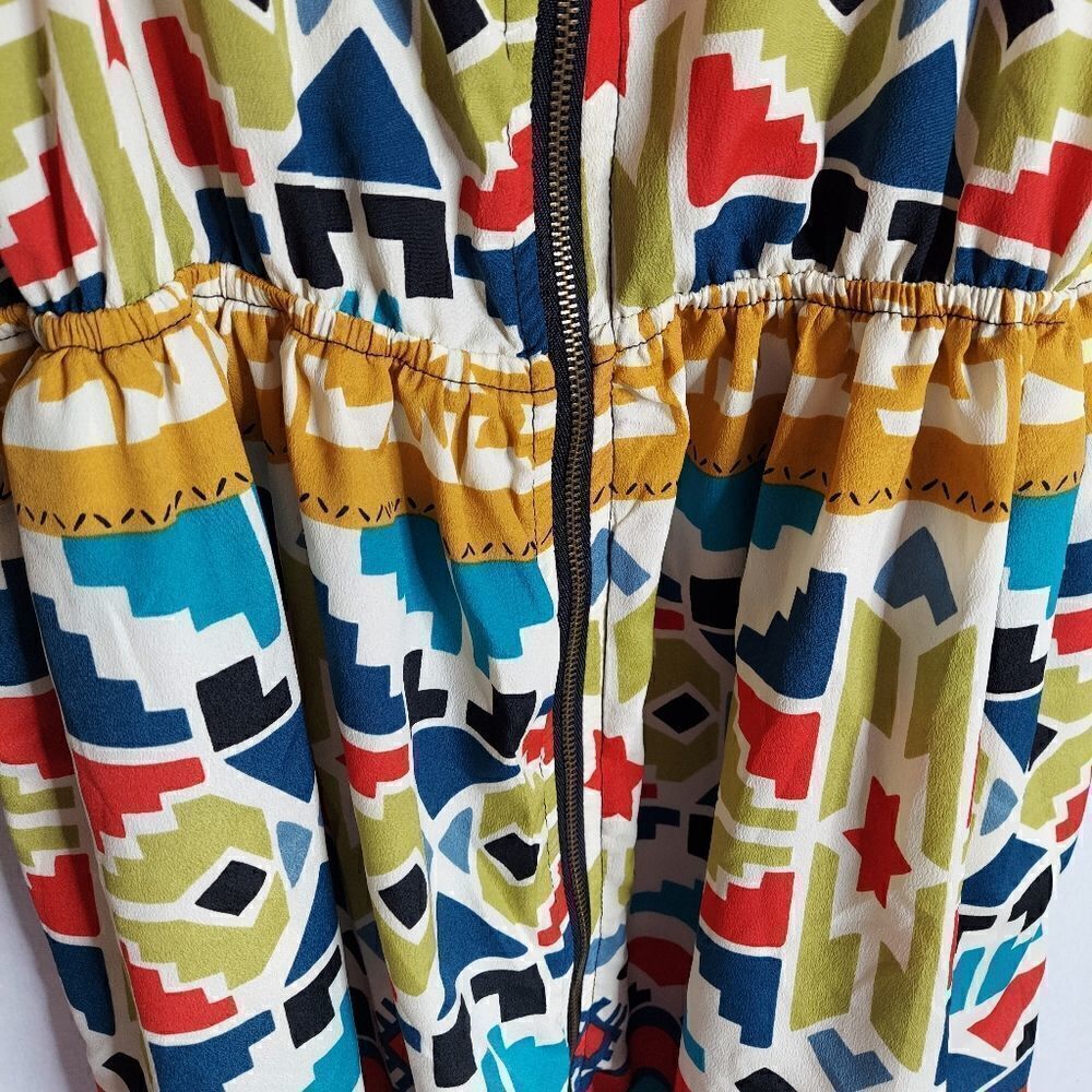 Just Ginger Aztec dress - Picture 9 of 10